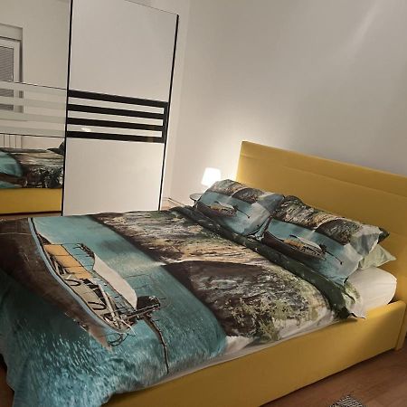 Apartment Πούλα Εξωτερικό φωτογραφία