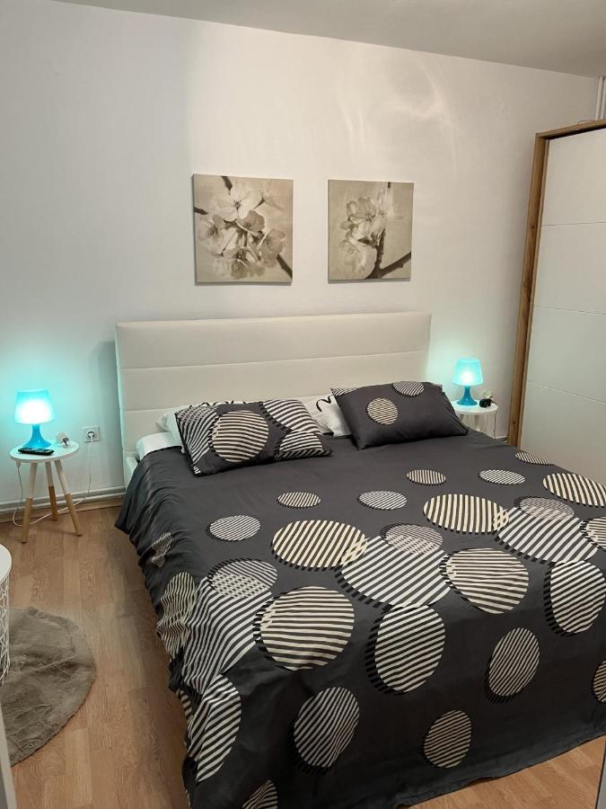 Apartment Πούλα Εξωτερικό φωτογραφία
